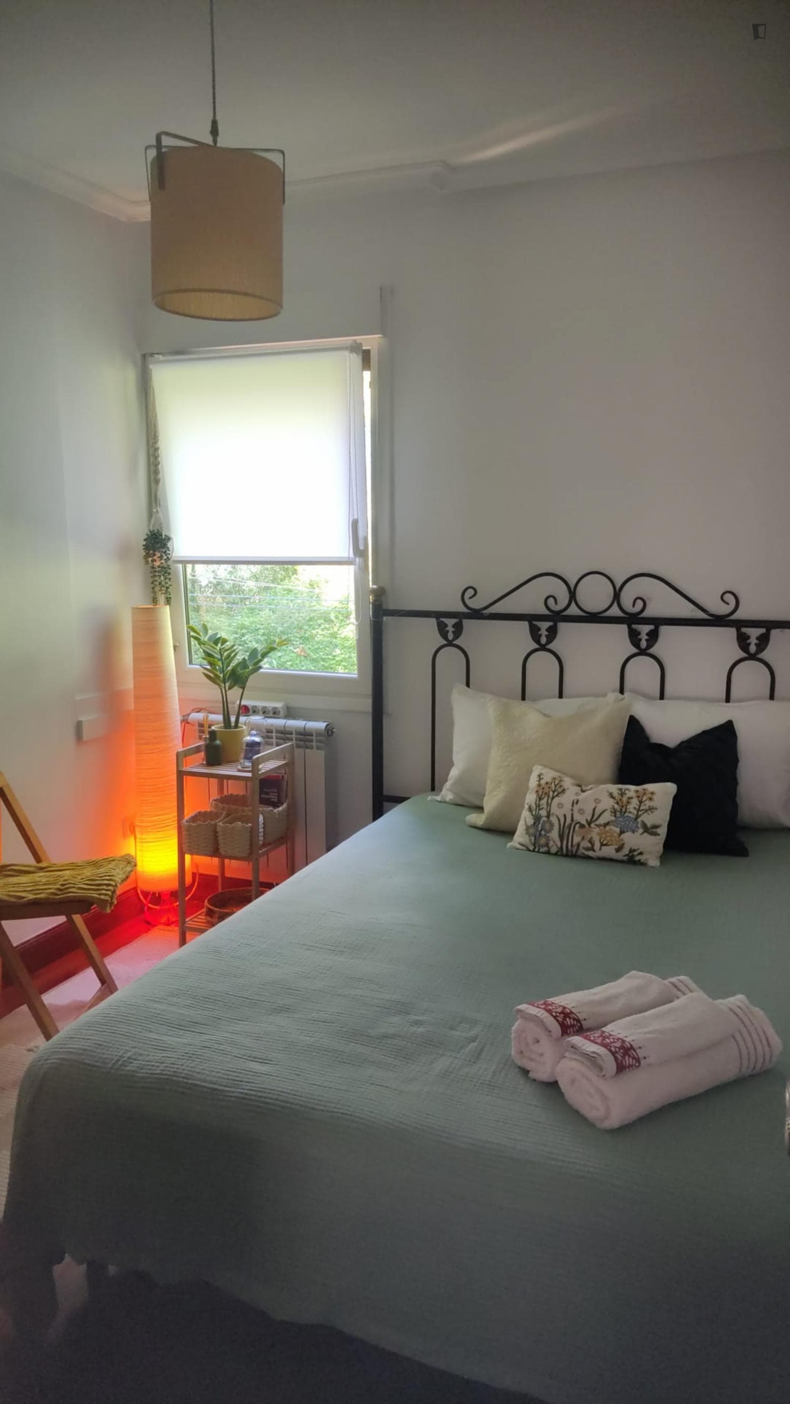 Very cosy double bedroom in the Antiguo neighbourhood photo 1