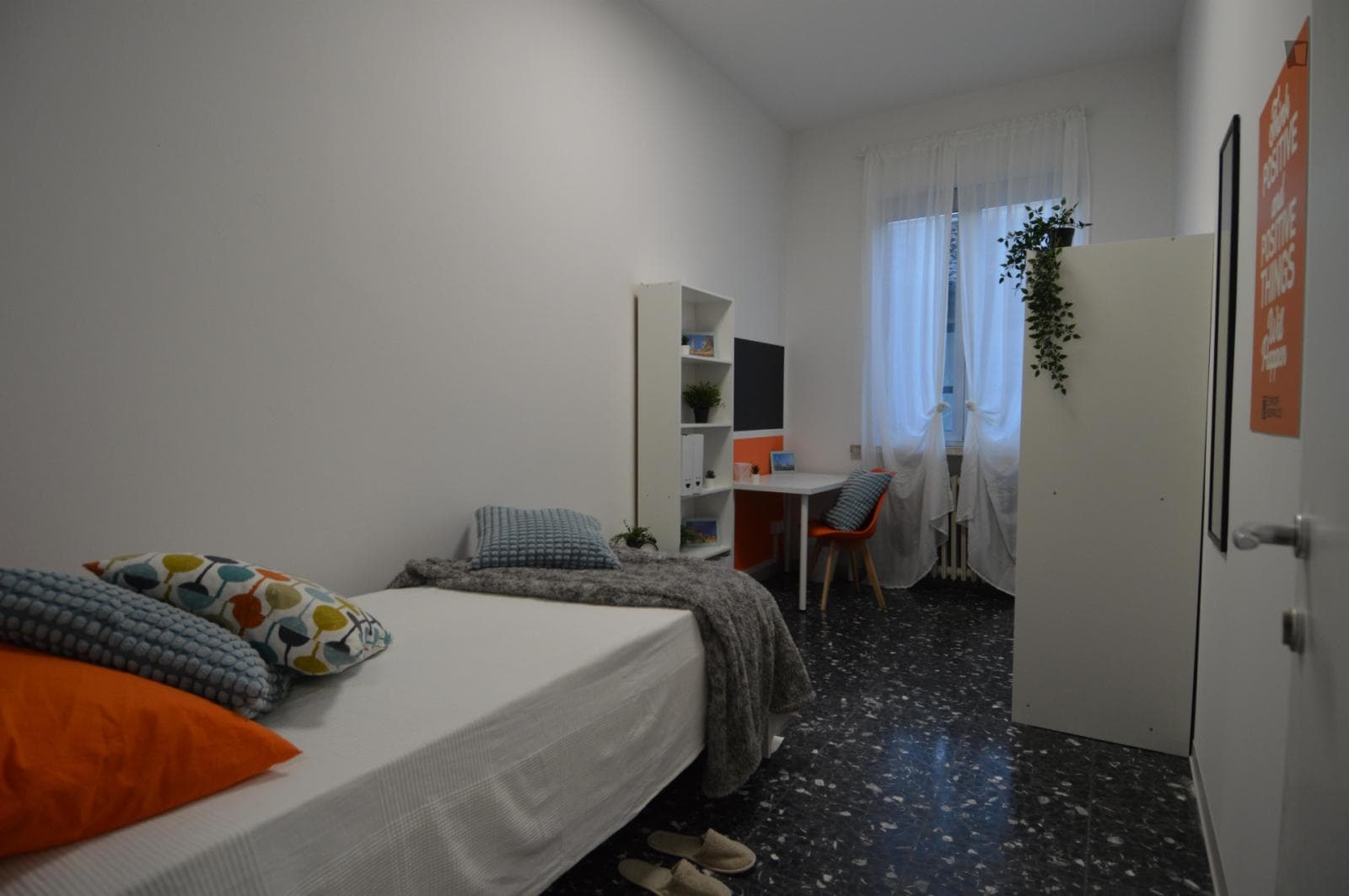 Snug single bedroom near Parco del Popolo photo 1