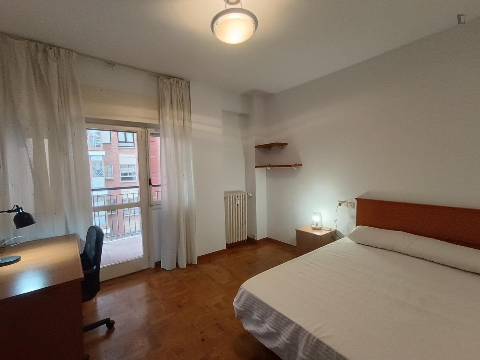 Nice single bedroom with balcony in the vicinity of the Universidad Pública de Navarra (UPNA) photo 1