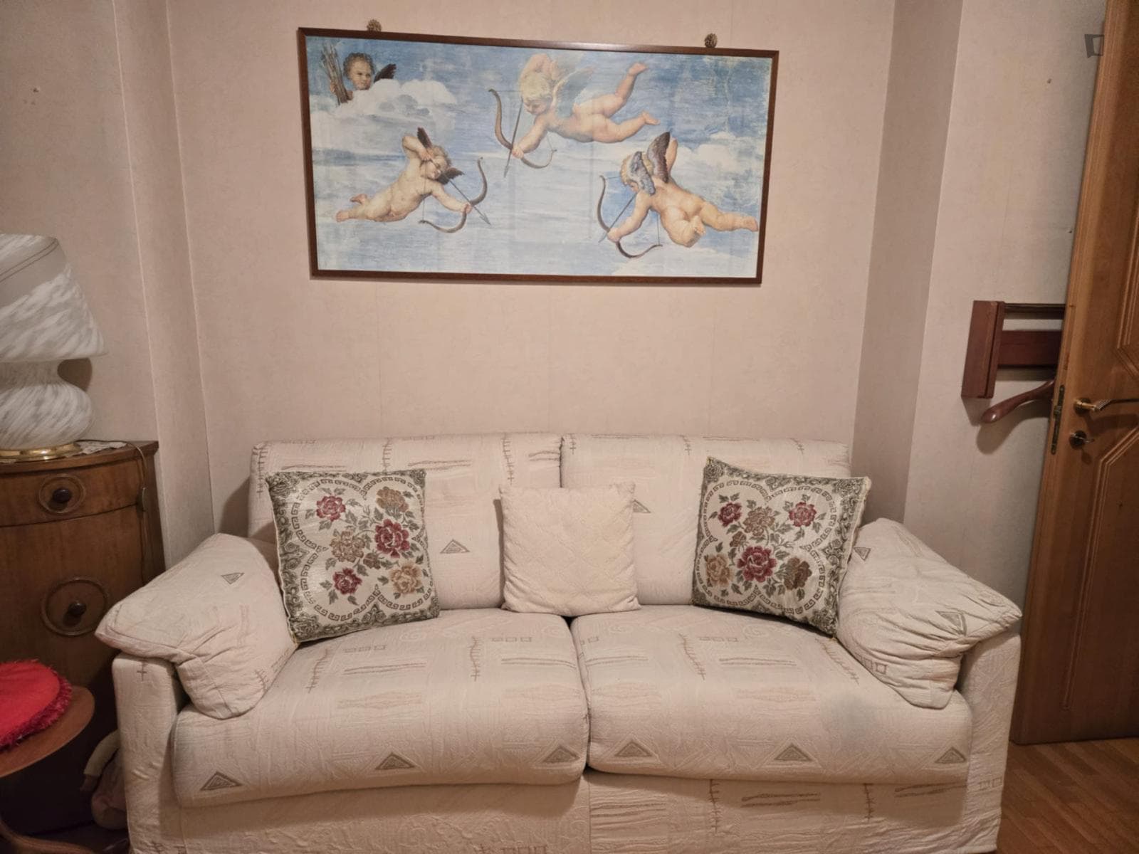 Cozy bedroom with sofa-bed in the Baggio area photo 1