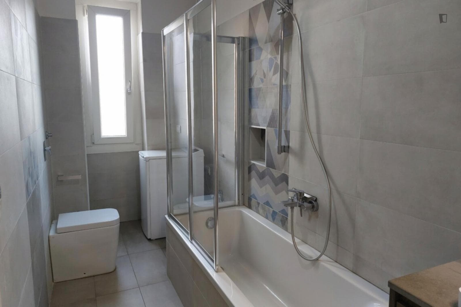 Very inviting 2-bedroom flat near Parco La Spezia photo 1