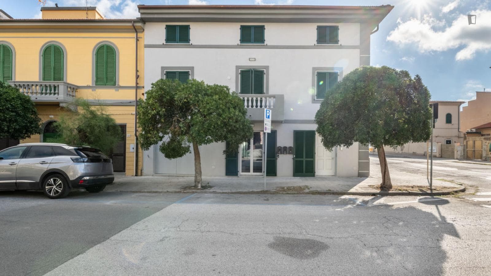 Property photo thumbnail