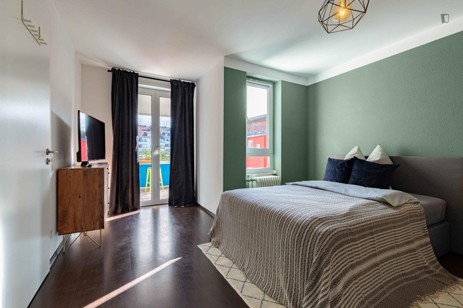 Property photo thumbnail