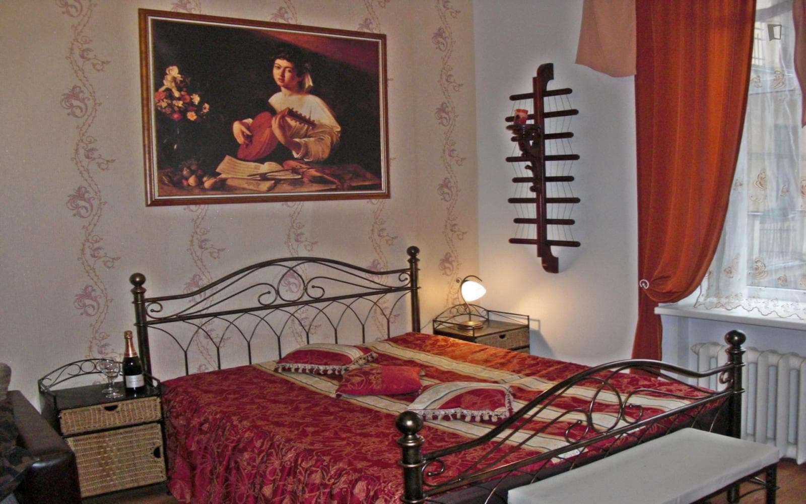 Beautiful 3-bedroom apartment in the Central District photo 1