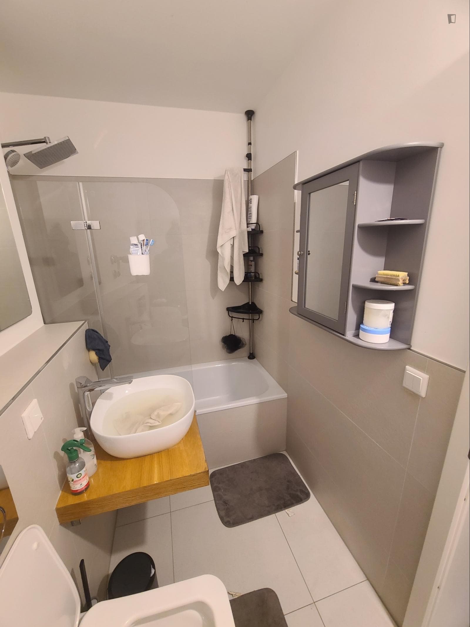 Property photo thumbnail