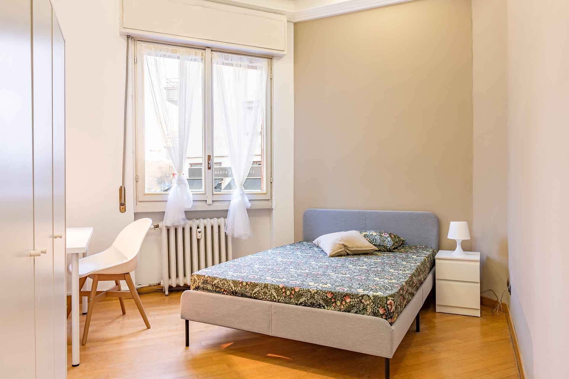 Stanza in via privata erasmo boschetti 2  private room s4 photo 1