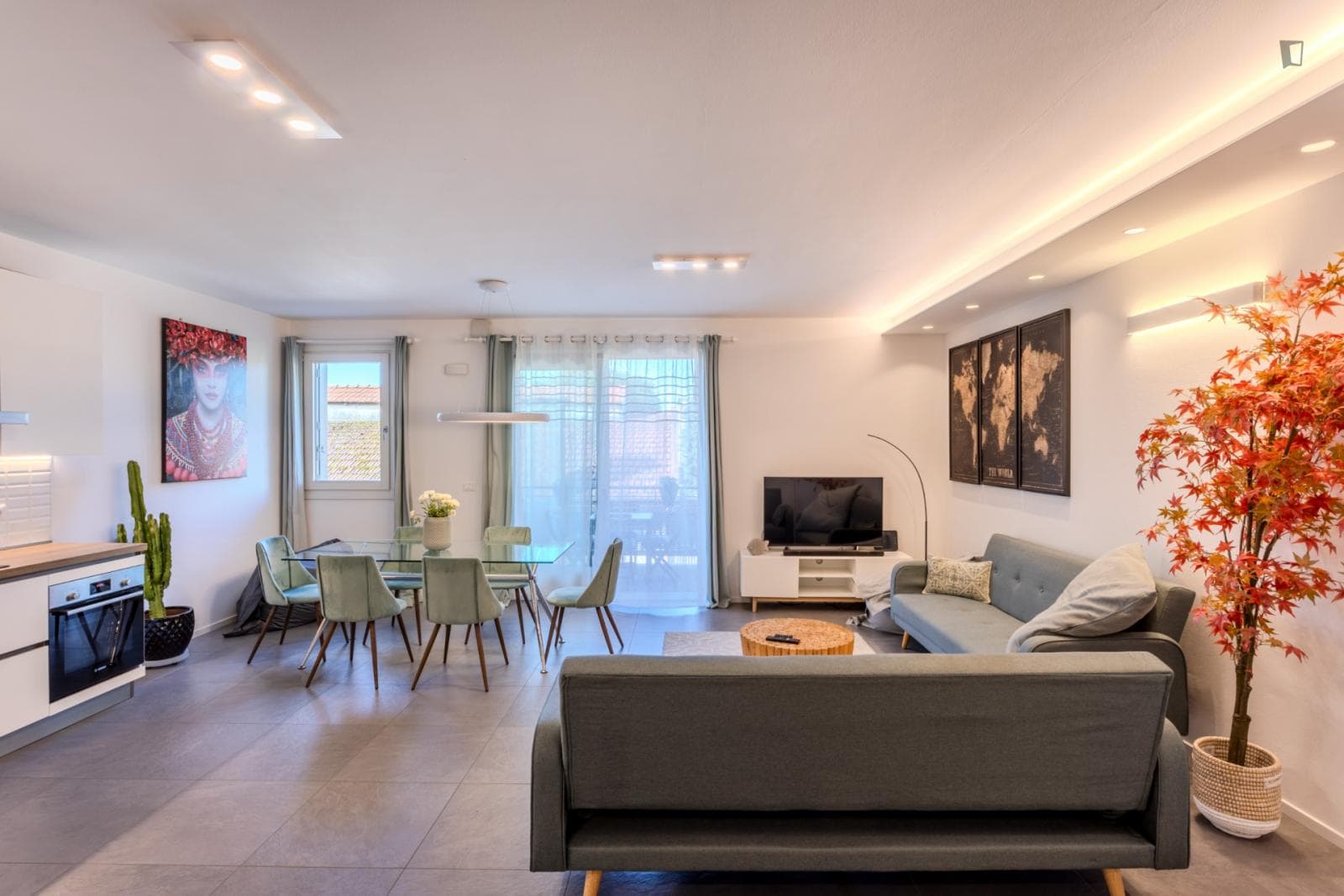 Property photo thumbnail