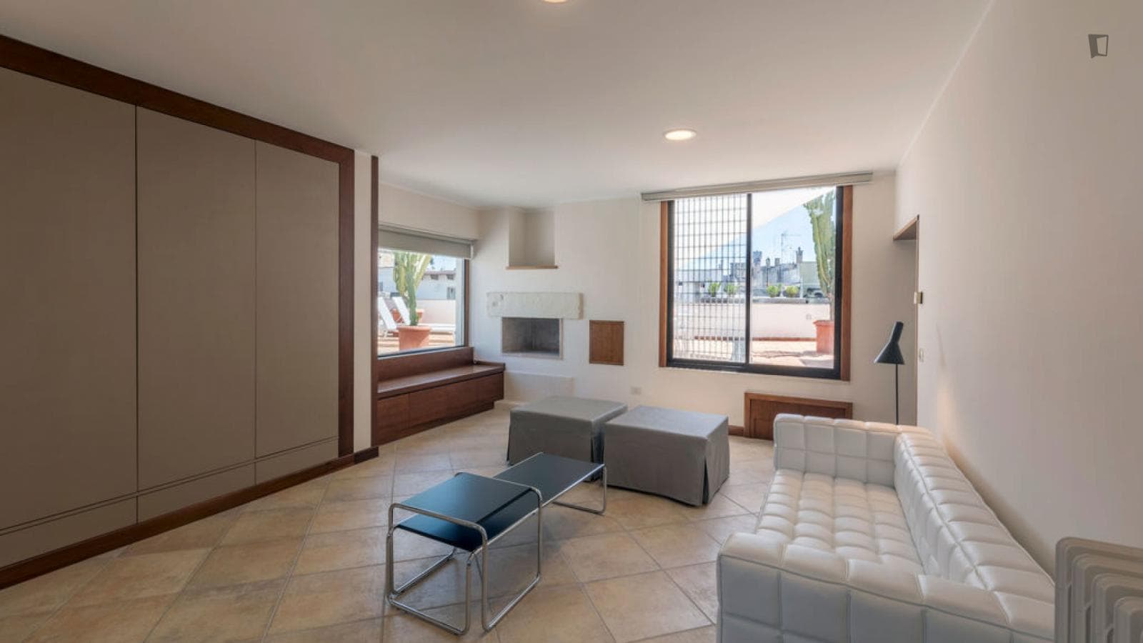 Appealing 1-bedroom apartment in Centro Storico photo 1