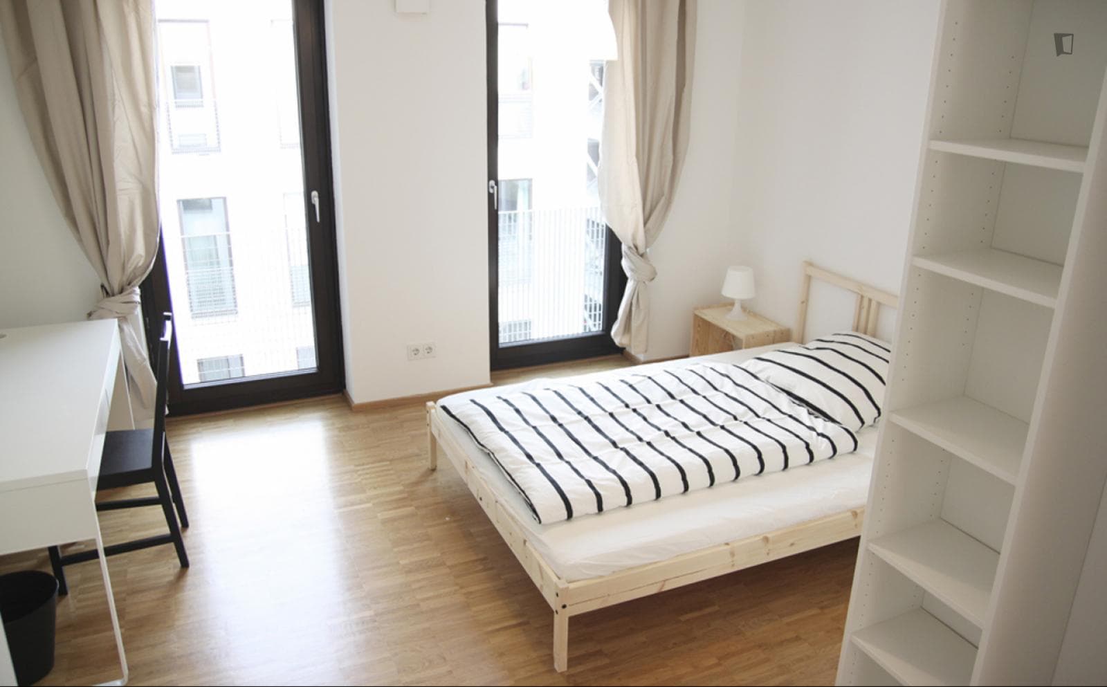Grand single bedroom in Harburg photo 1