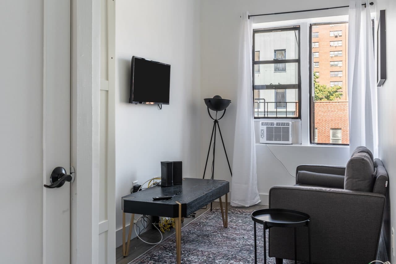 #1149: East Village photo 1