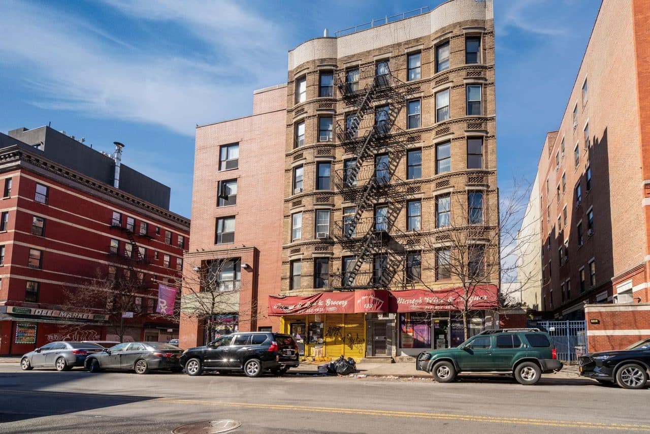 Property photo thumbnail