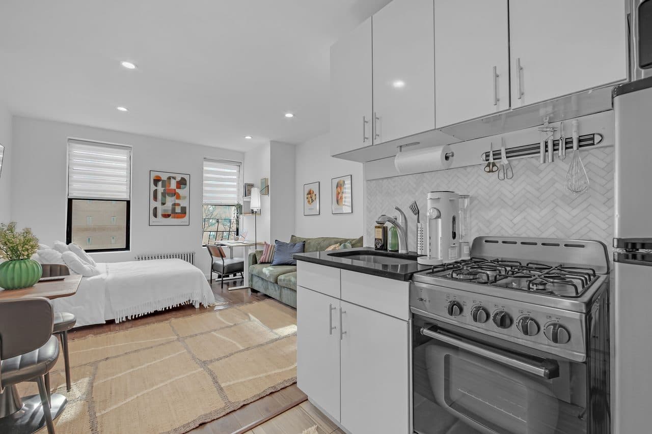 Property photo thumbnail