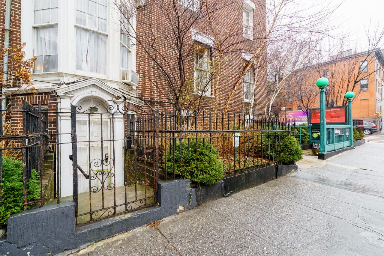 Property photo thumbnail