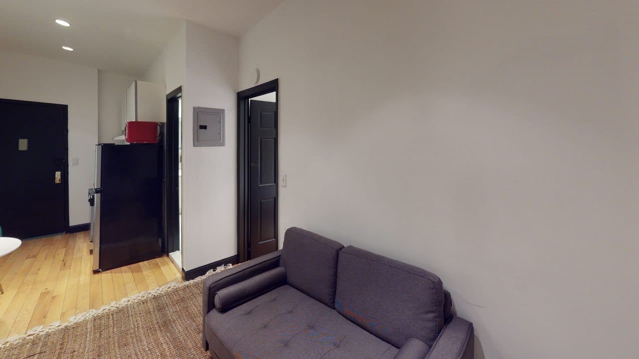 #717: East Village photo 1