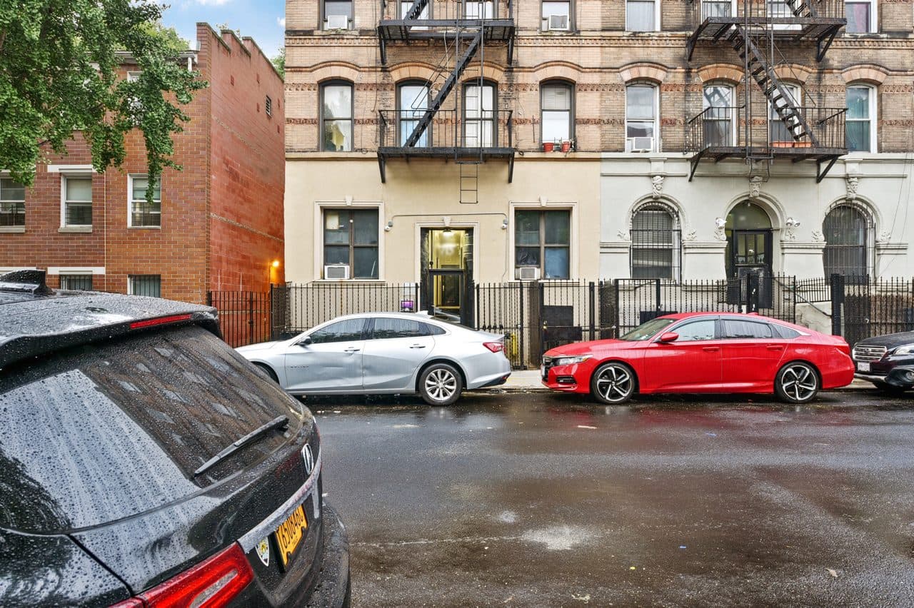 Property photo thumbnail
