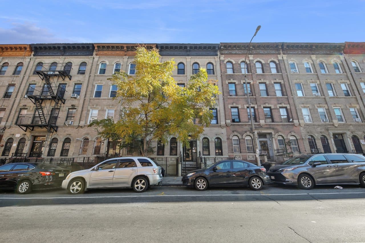 Property photo thumbnail