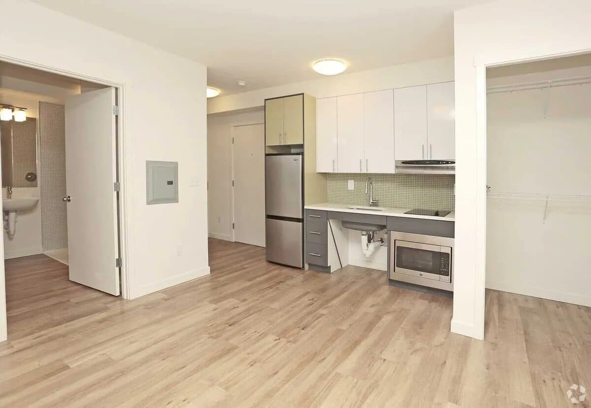 Property photo thumbnail