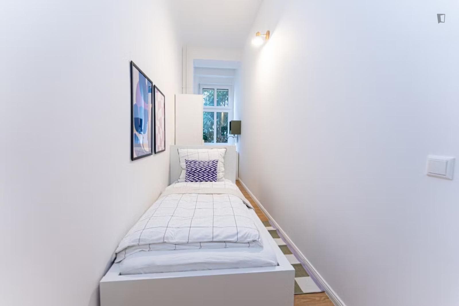 Comfortable single bedroom in calm residential area close to the Mentzel Park photo 1