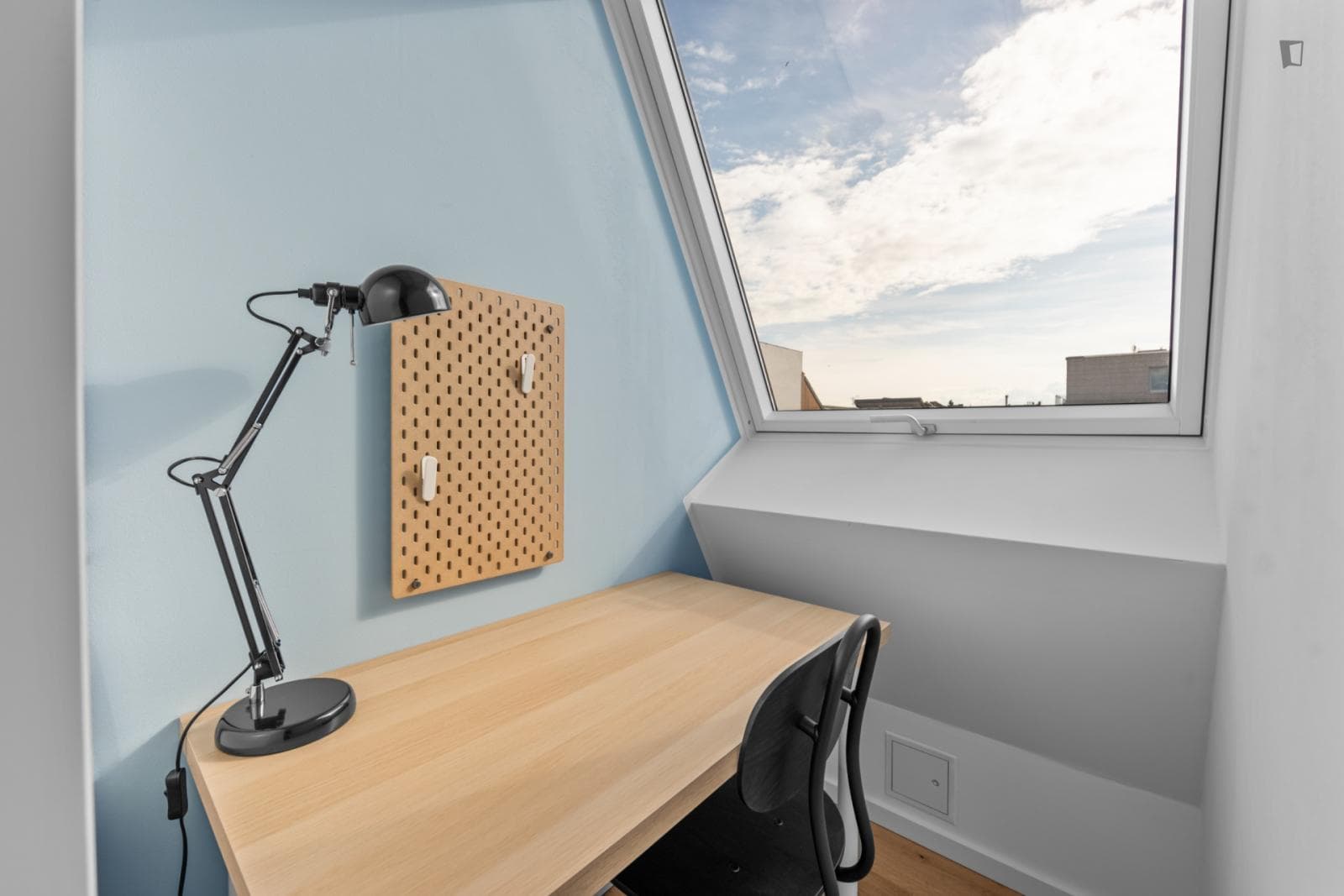 Property photo thumbnail