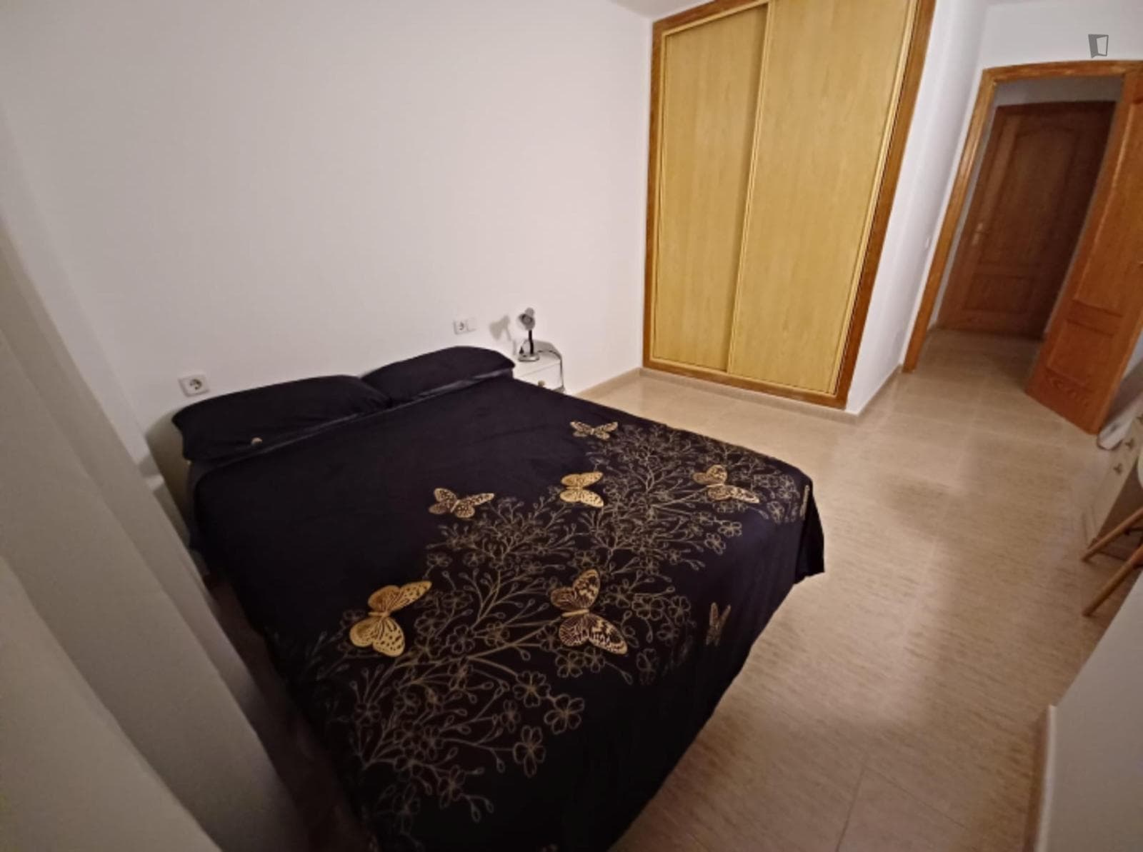 Inspiring Double Bedroom with a balcony close to  Son Fuster Vell Estació Metro photo 1