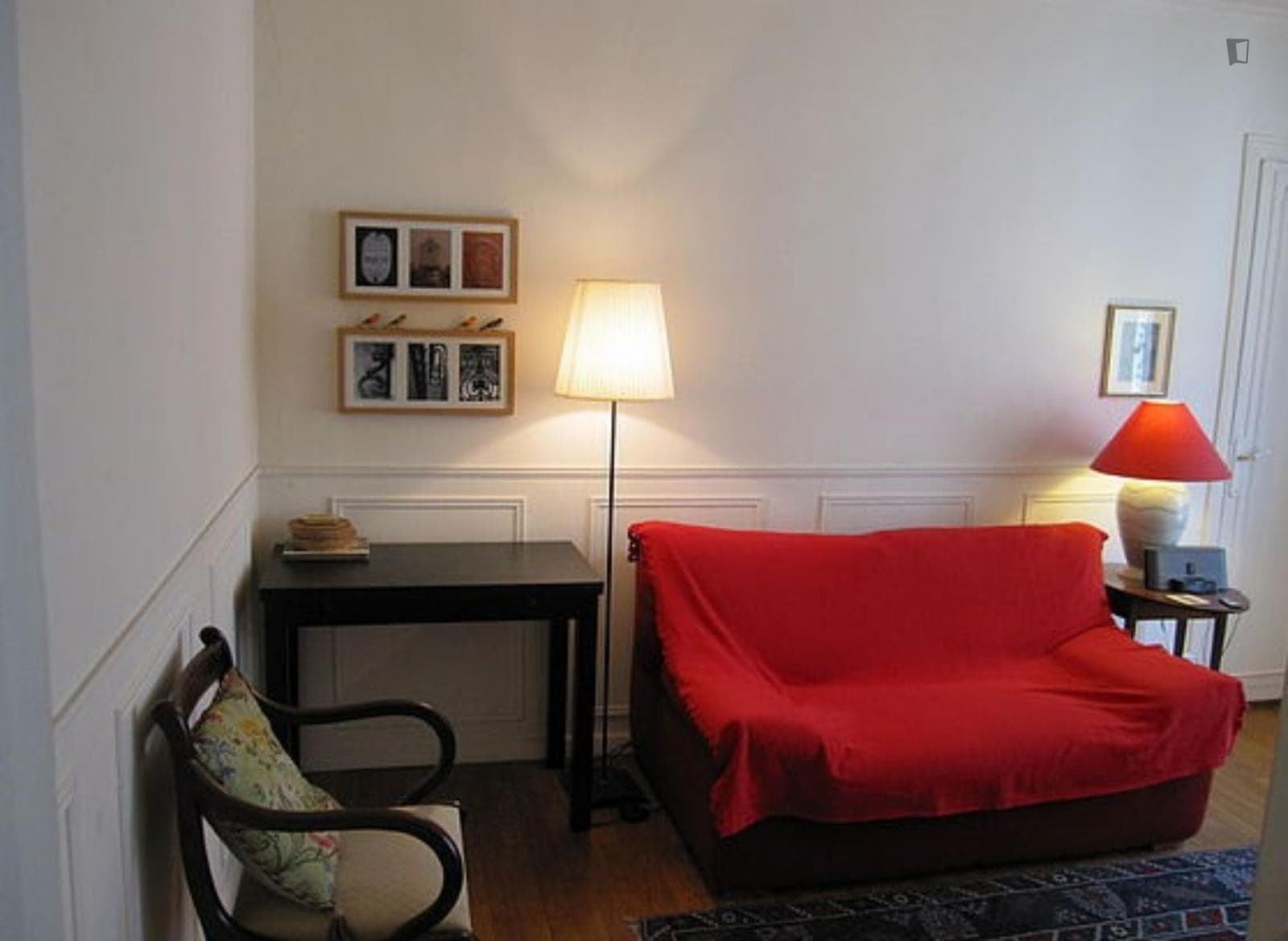 Homely 1-bedroom apartment in Levallois-Perret photo 1