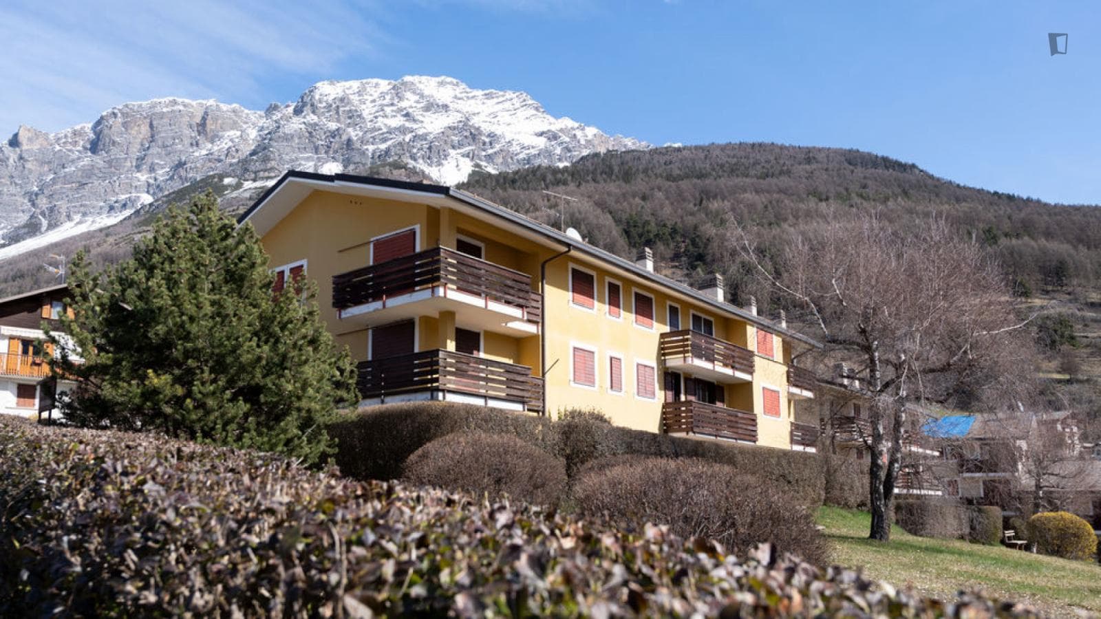 Property photo thumbnail