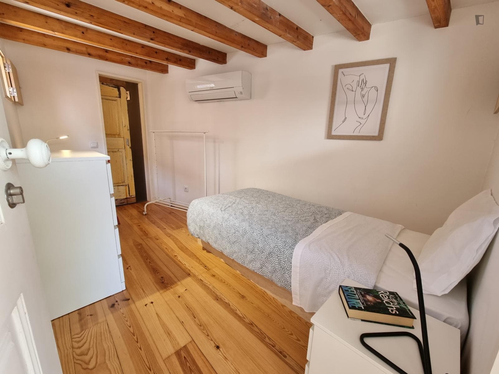 3-bedroom apartment, with outdoor area close to University of Coimbra photo 1