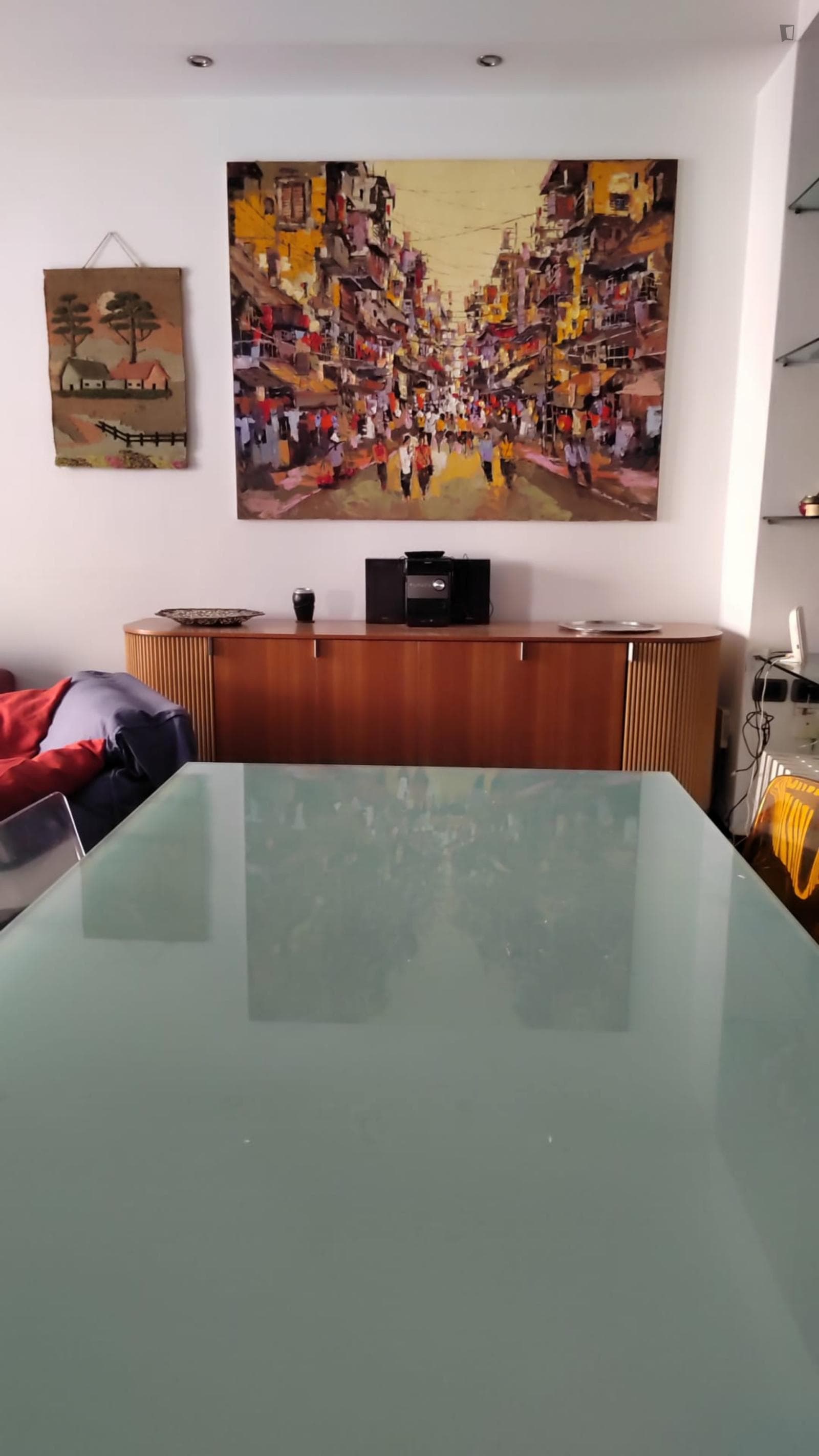 Twin Bedroom in a 3 Bedroom Apartment in Milan photo 1