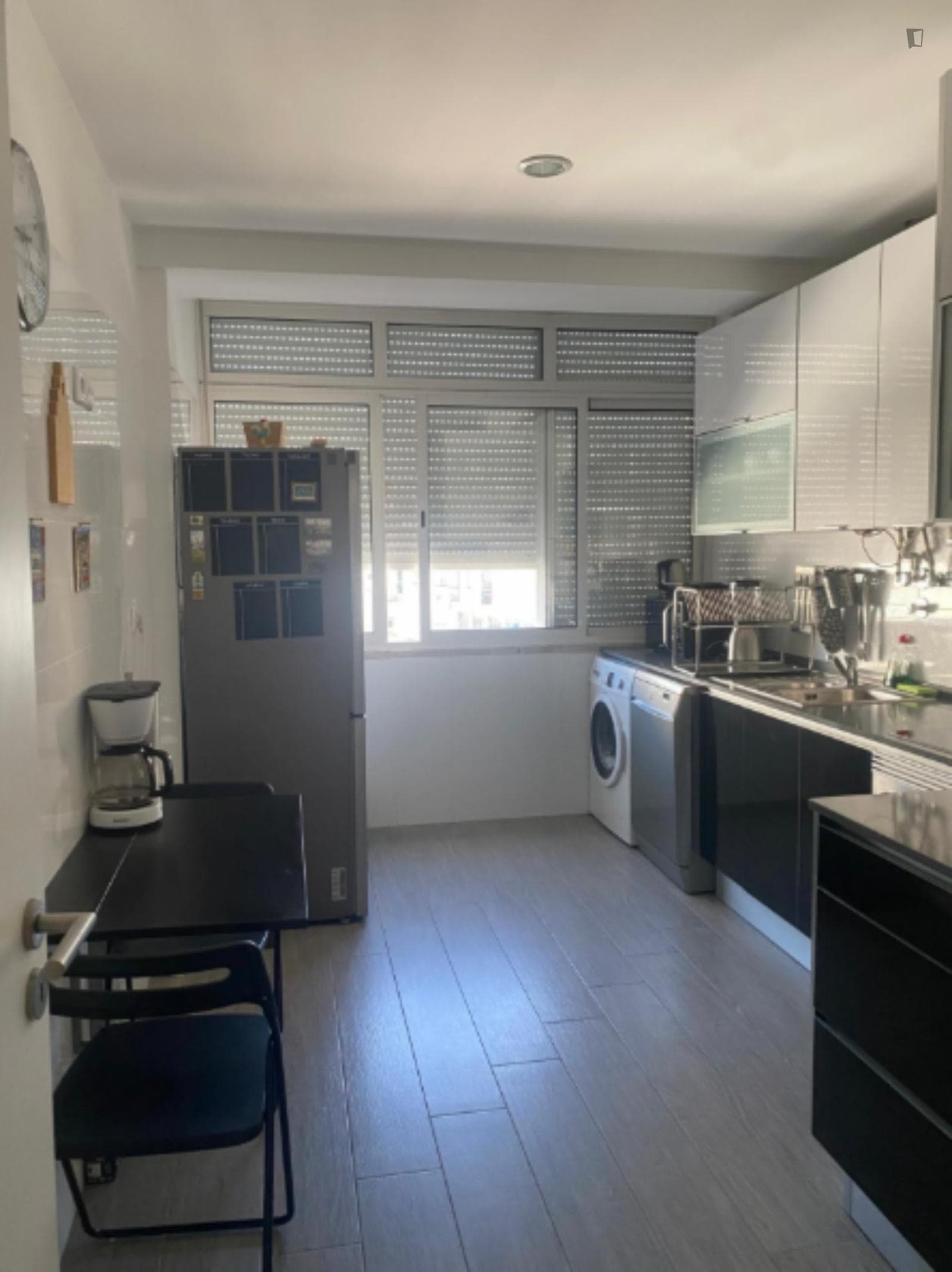 Delightful 2 Bedroom Apartment close to Catholic University of Portugal photo 1