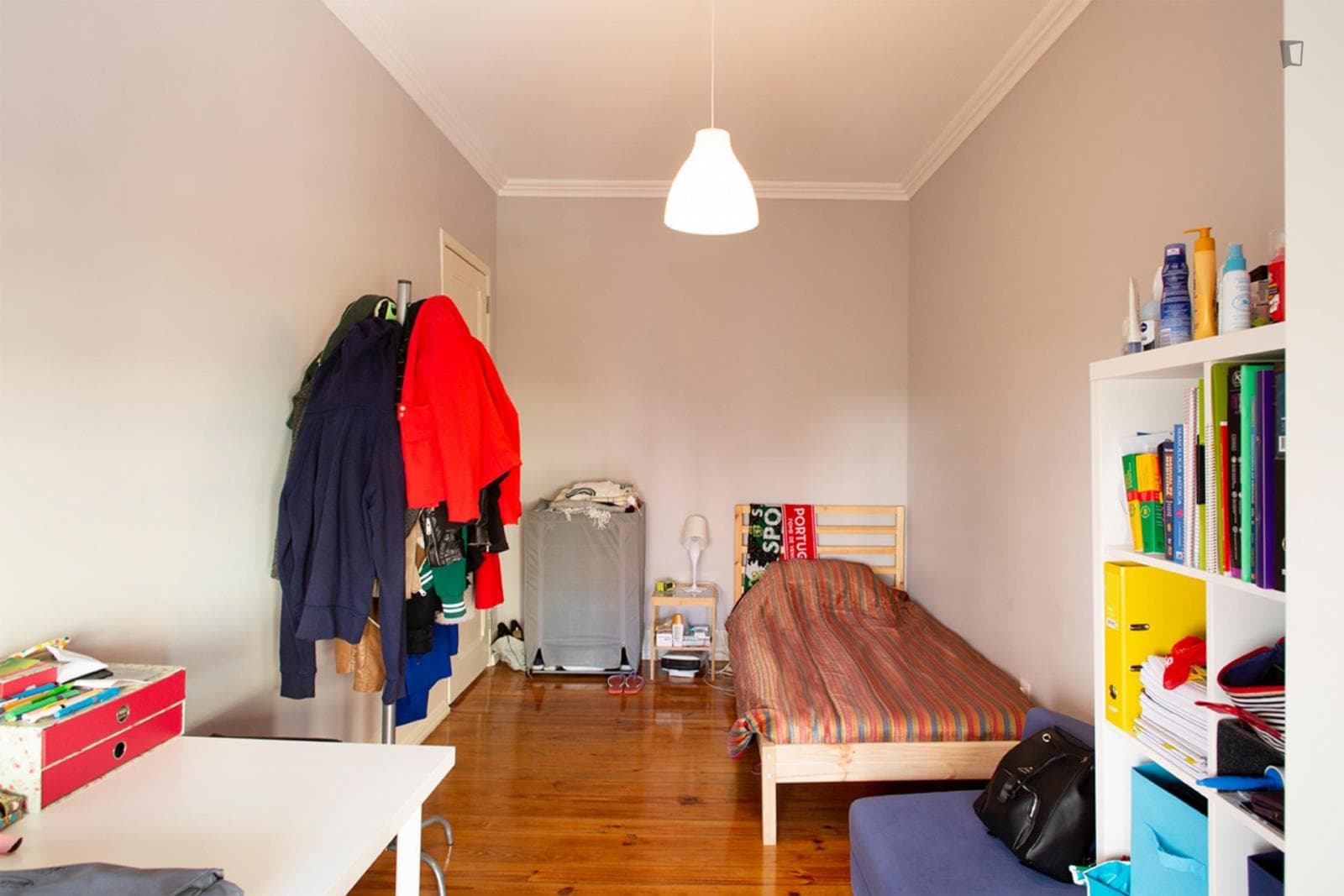 Friendly single bedroom near Jardim Zoológico metro station photo 1