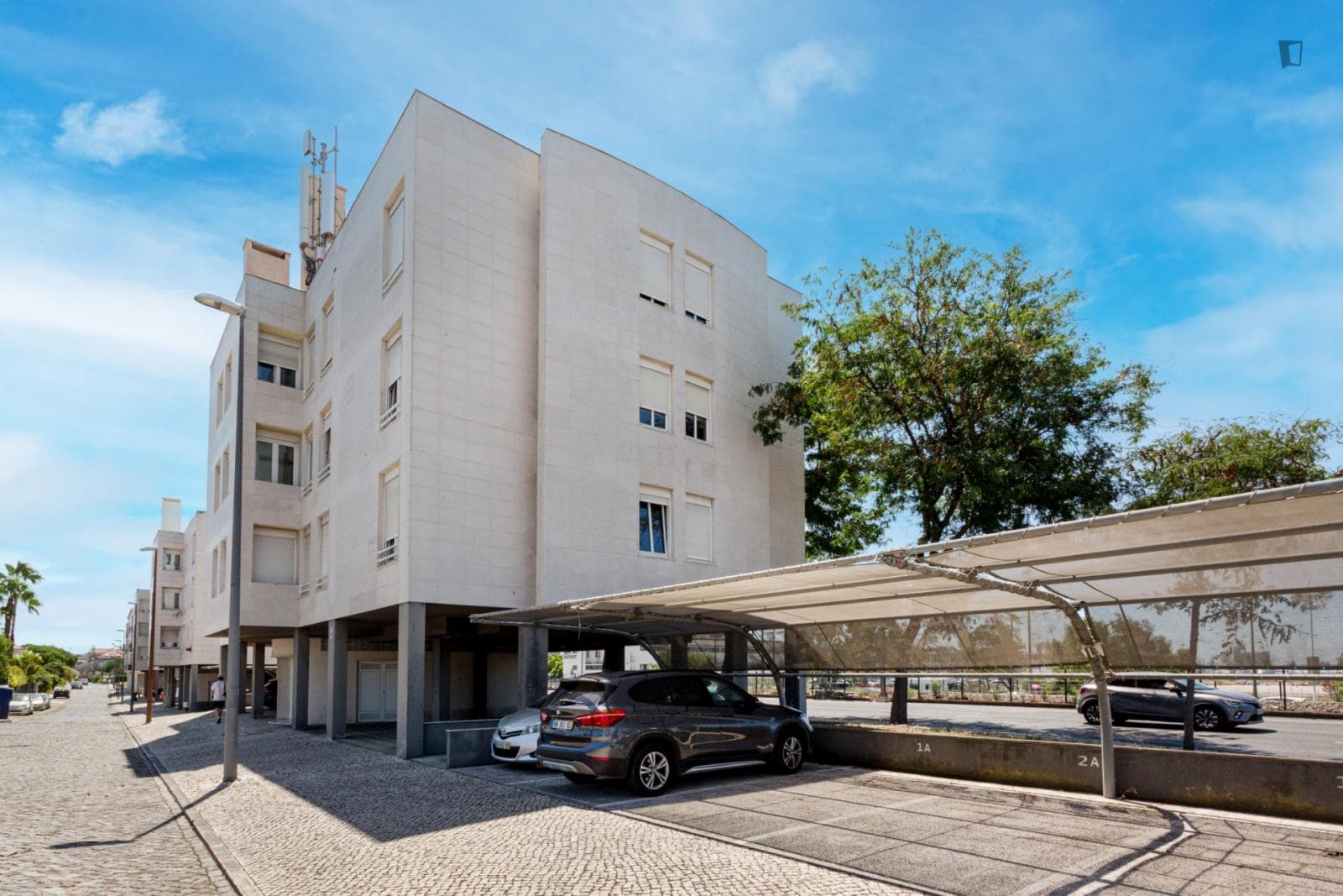 Property photo thumbnail