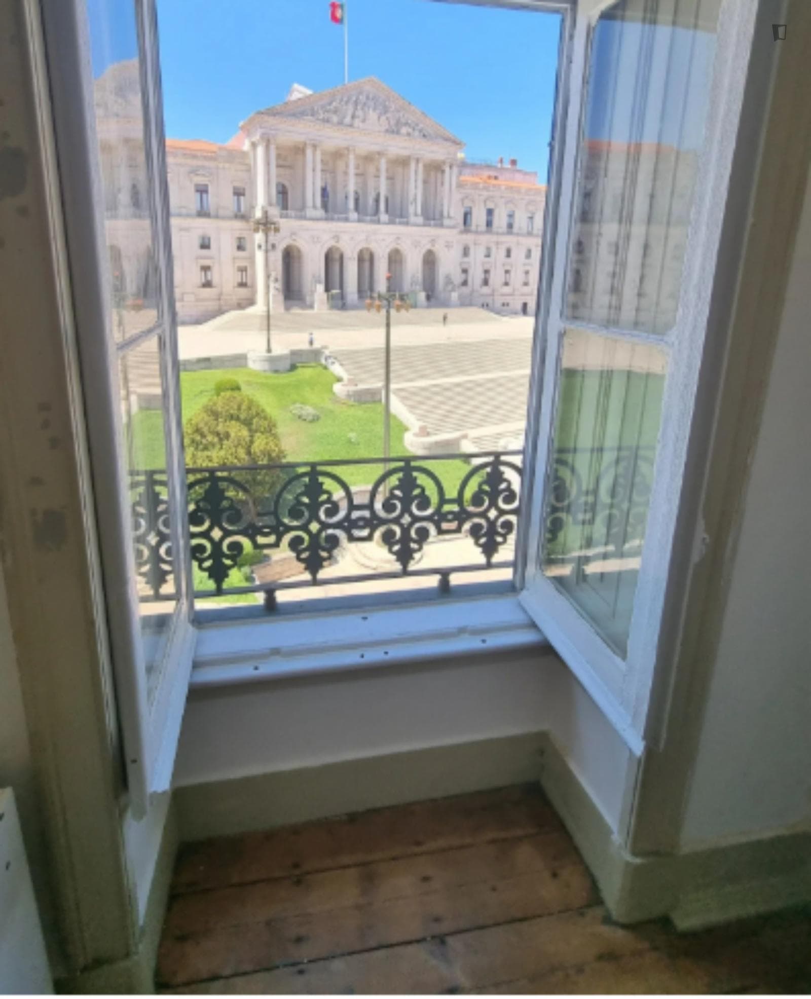 Property photo thumbnail