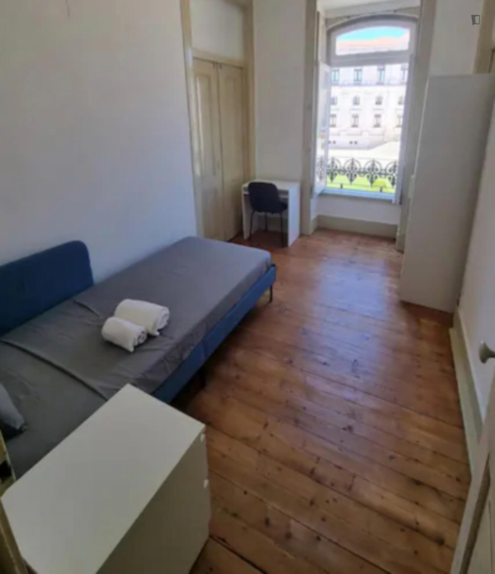 Adorable Single Bedroom close to ISEG photo 1