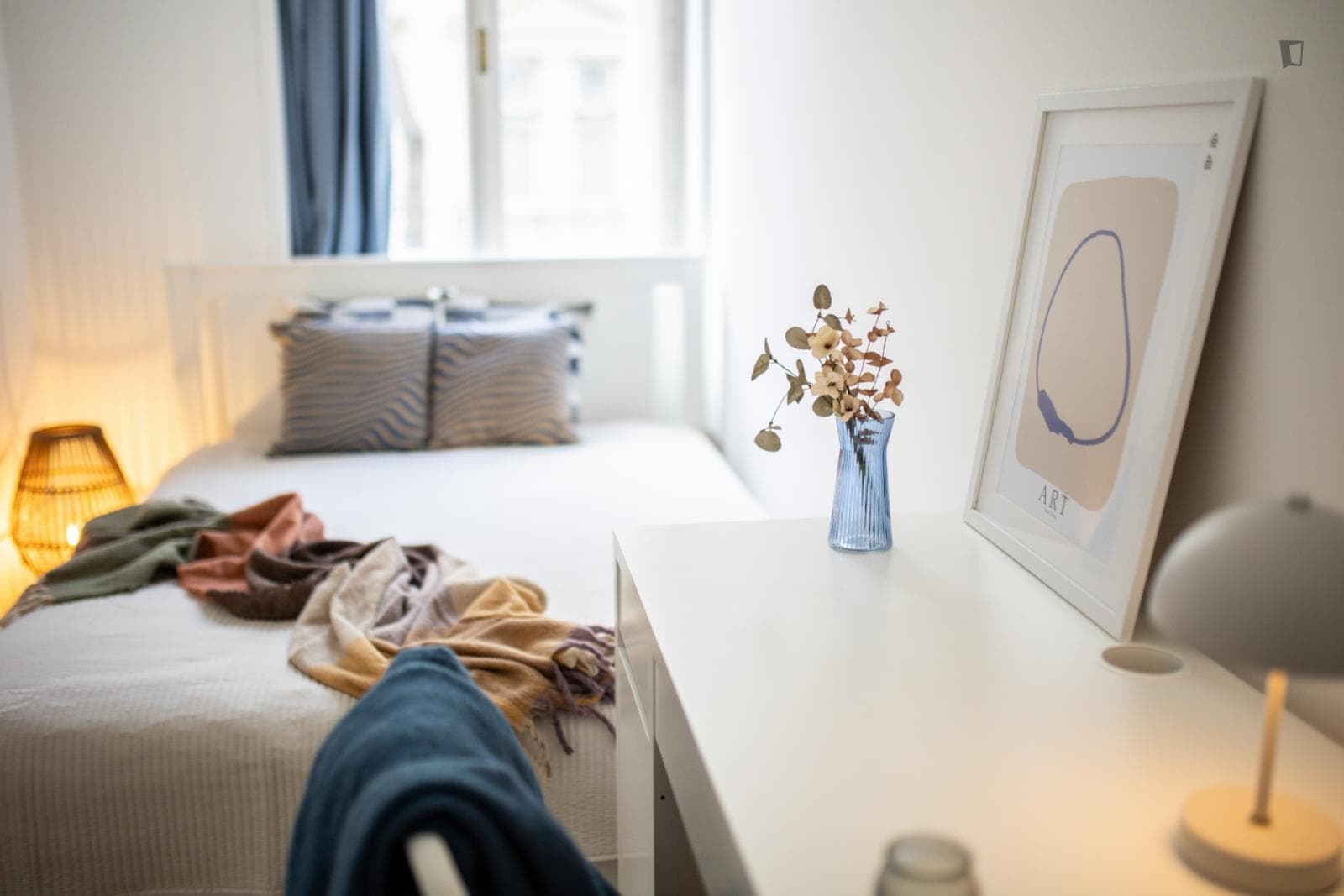 Beautiful double bedroom near the Budapest-Keleti train station photo 1