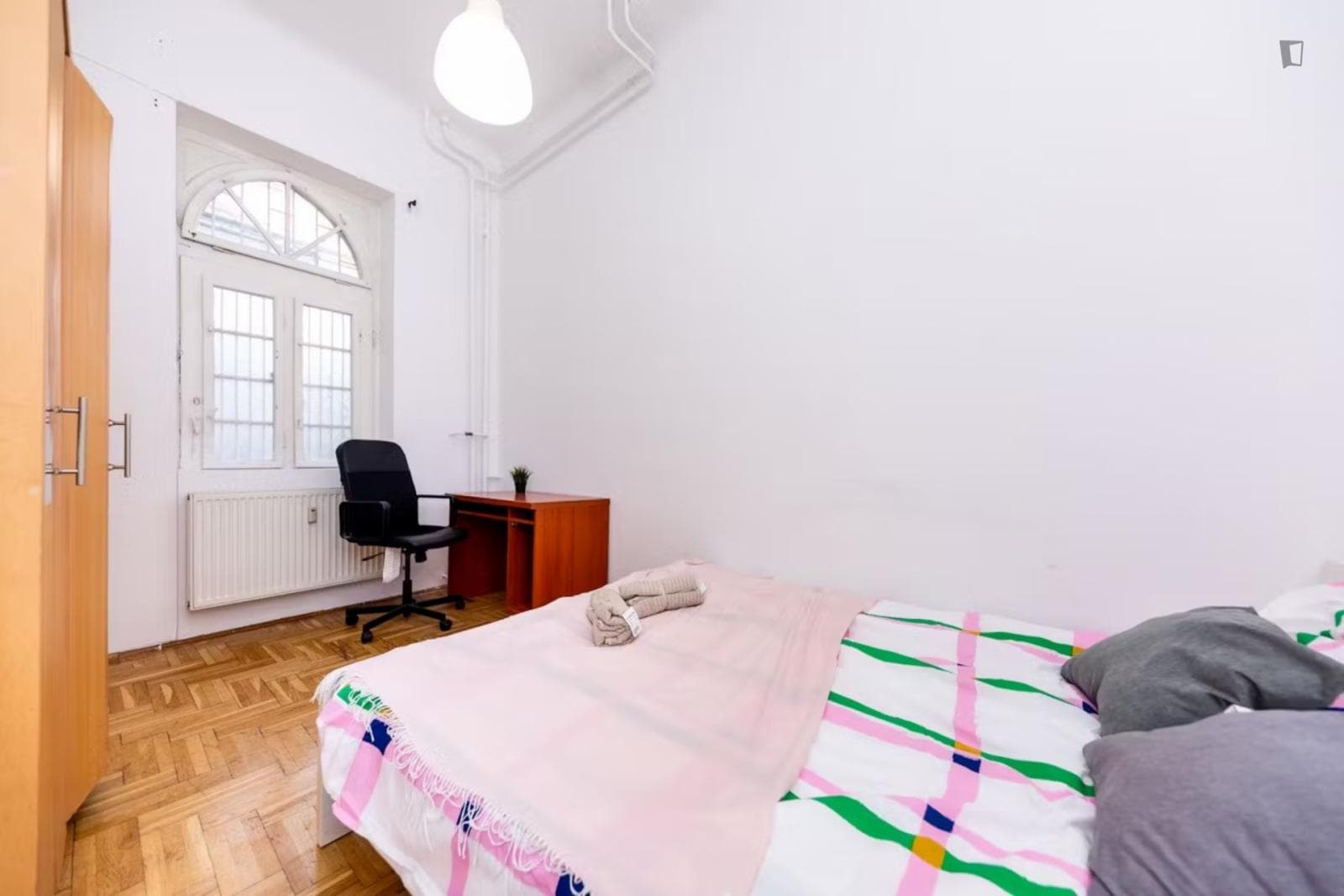 Pleasant double bedroom in Újlipótváros photo 1