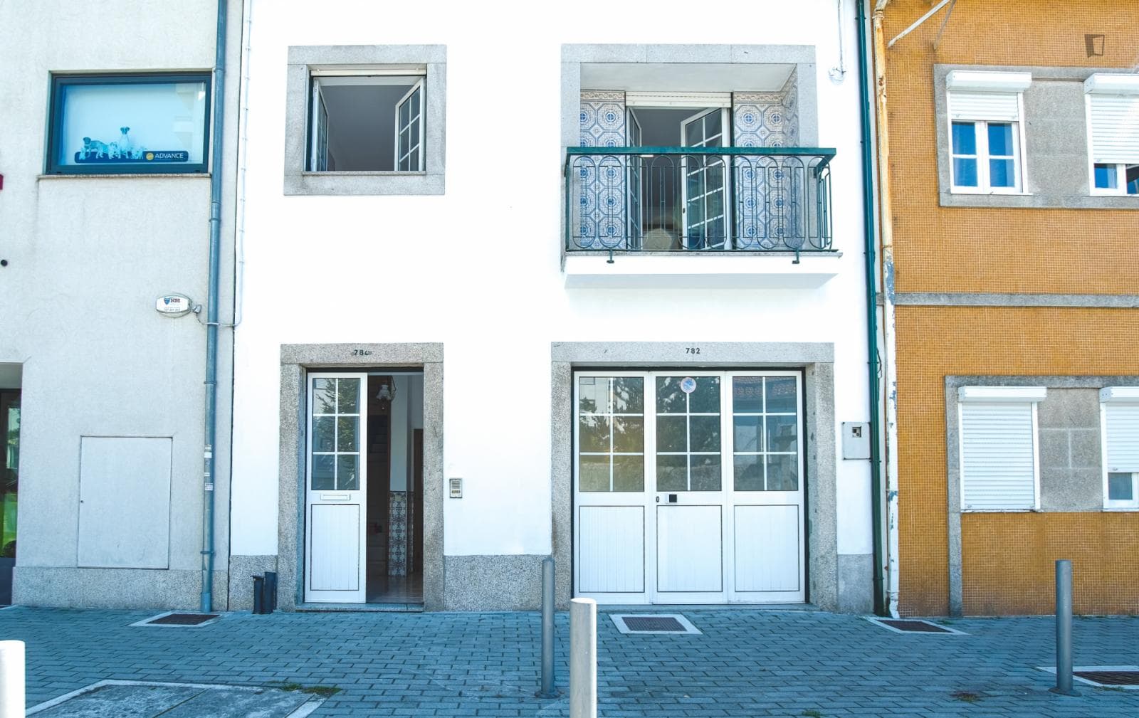 Property photo thumbnail