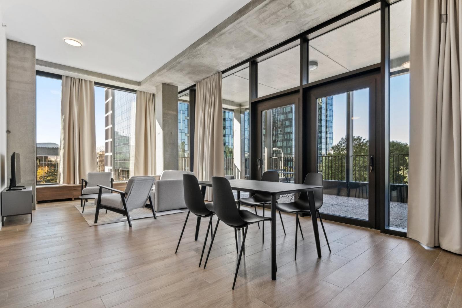 Property photo thumbnail
