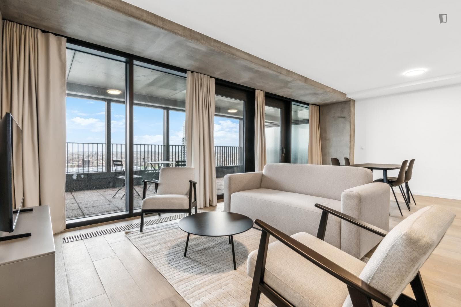 Property photo thumbnail