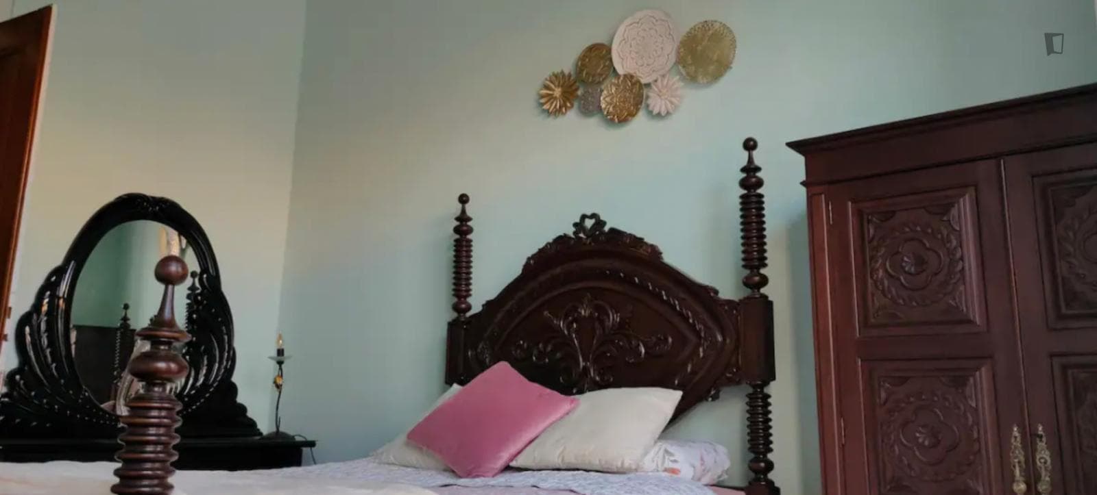 Lovely 1-bedroom apartment close to cultural and shopping areas photo 1