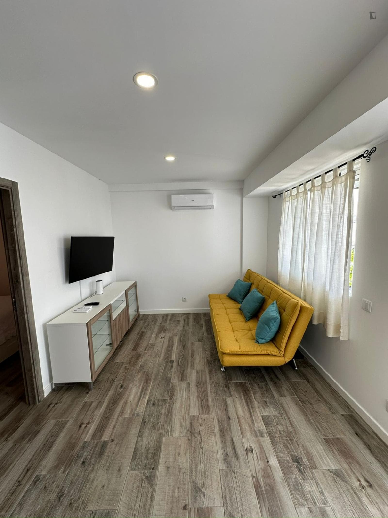 Charming detached house with pool and gym in Olhão photo 1