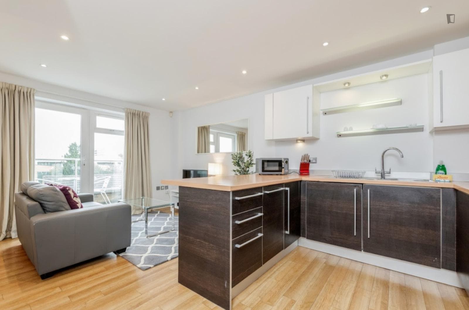 Property photo thumbnail