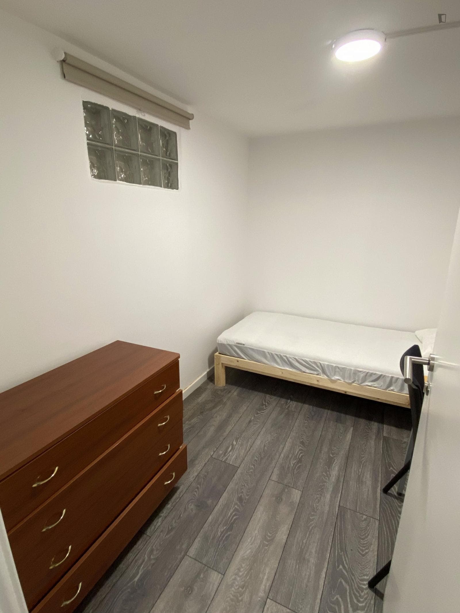 Nice Single Bedroom close to São João University Hospital photo 1