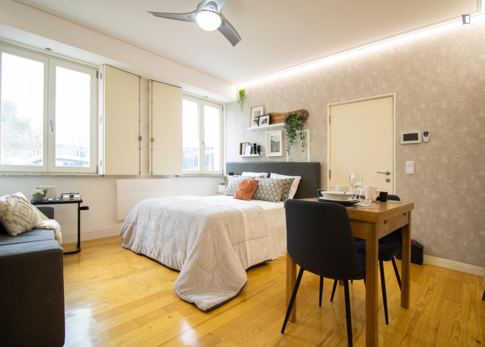 Appealing accommodation in Porto’s vibrant centre photo 1