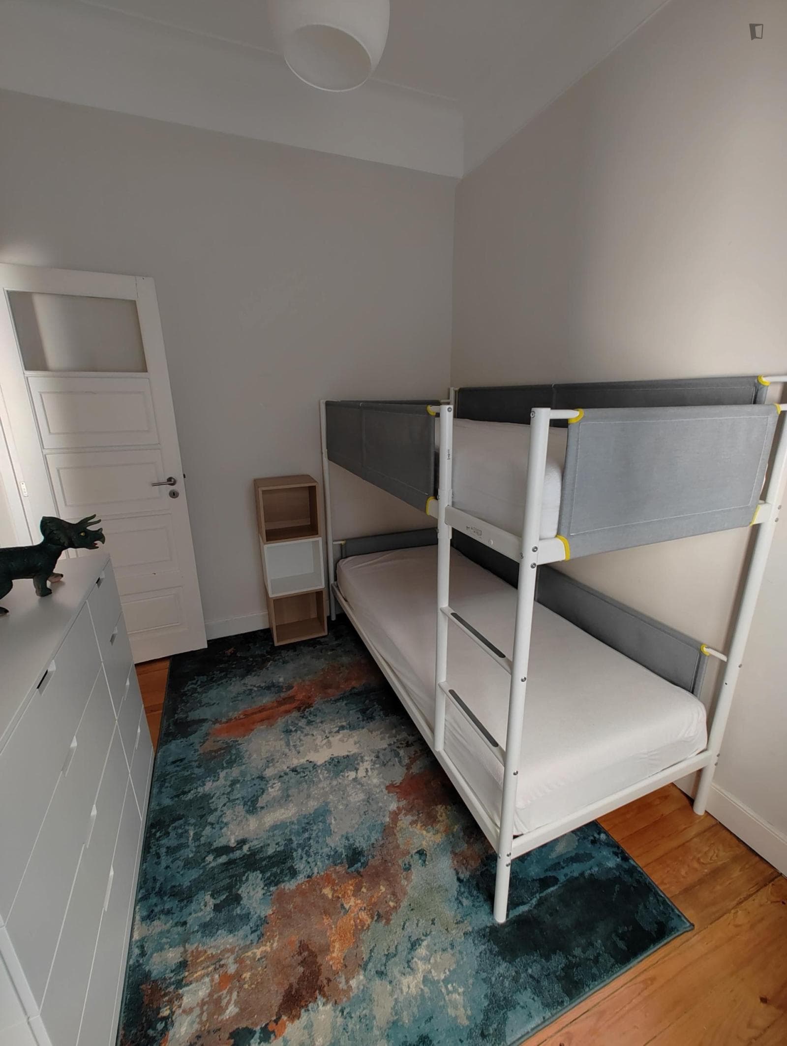 Lovely twin bedroom close to Salgueiros metro photo 1