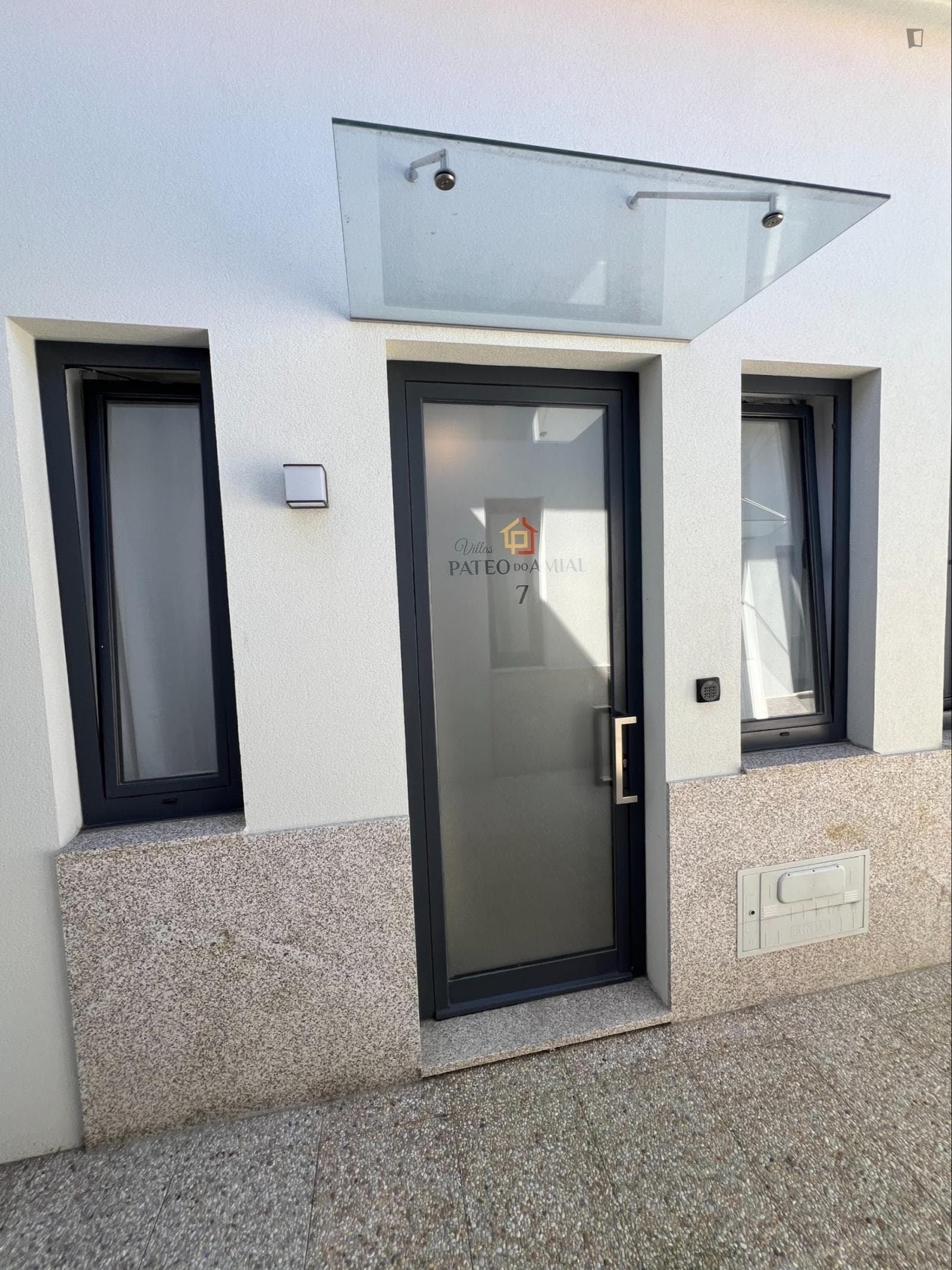 Property photo thumbnail