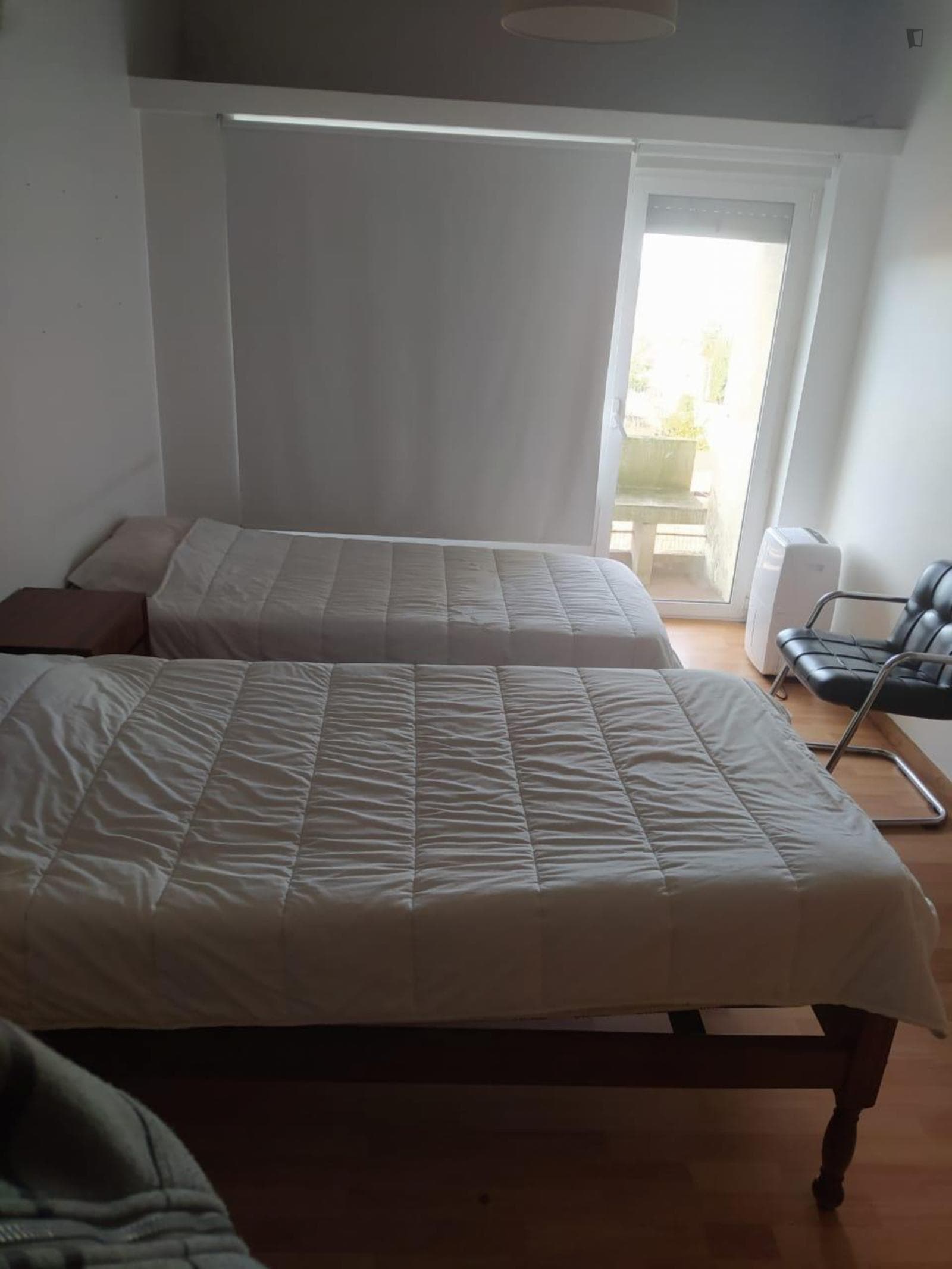 Bright Twin Bedroom with a Balcony close to ISEP University photo 1