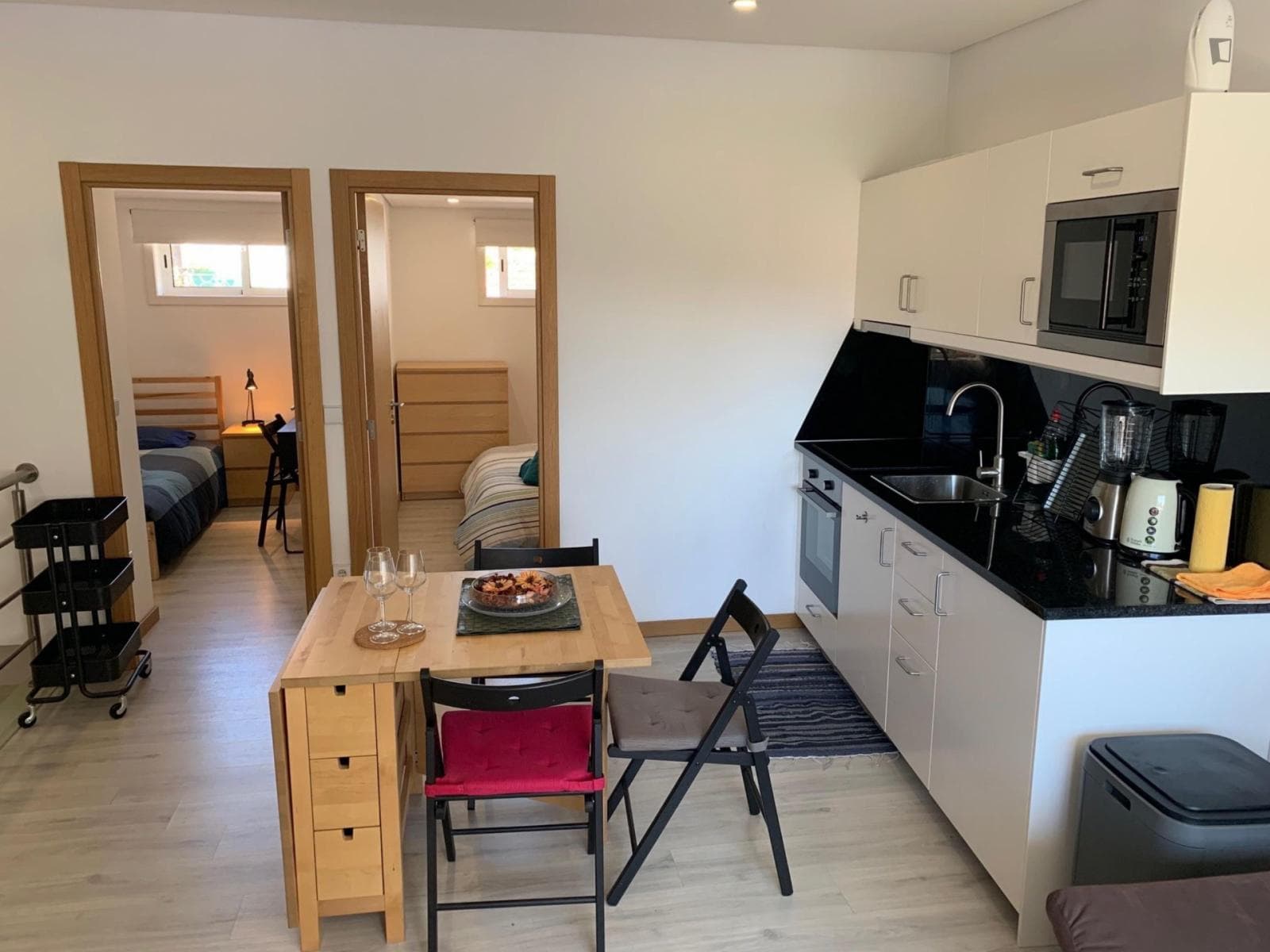 Cozy 2 Bedroom Apartment close to Lapa Metro photo 1