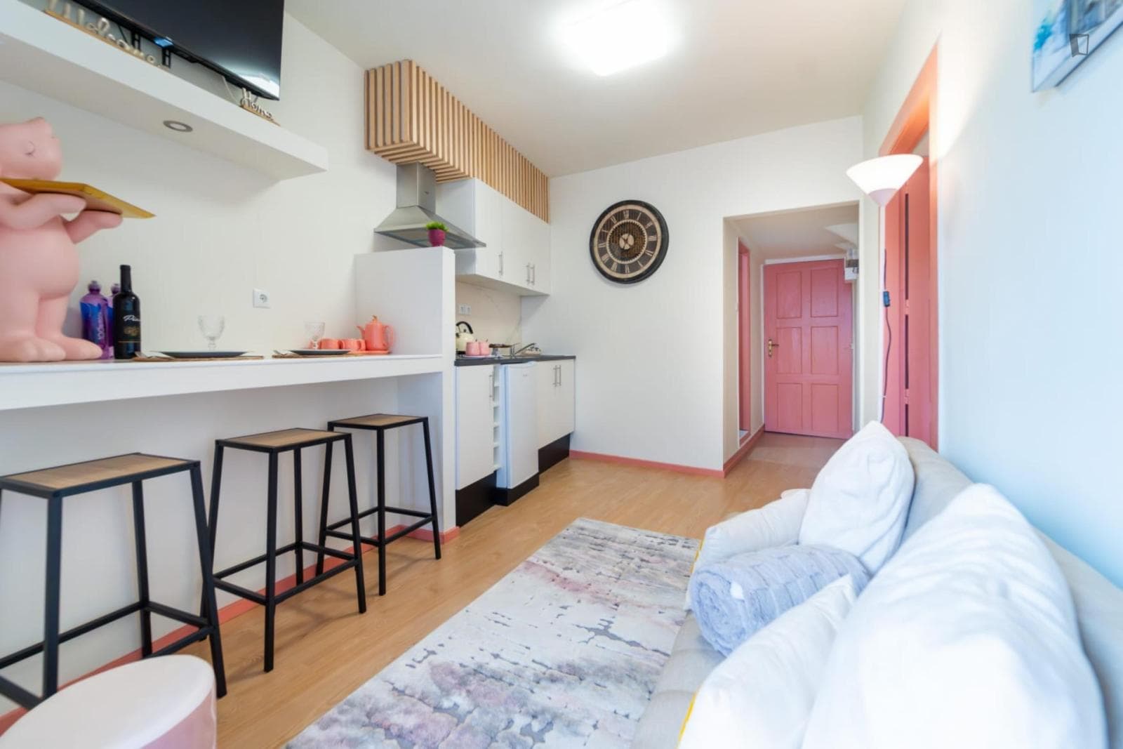 Delightful flat next to Campo 24 de Agosto metro photo 1