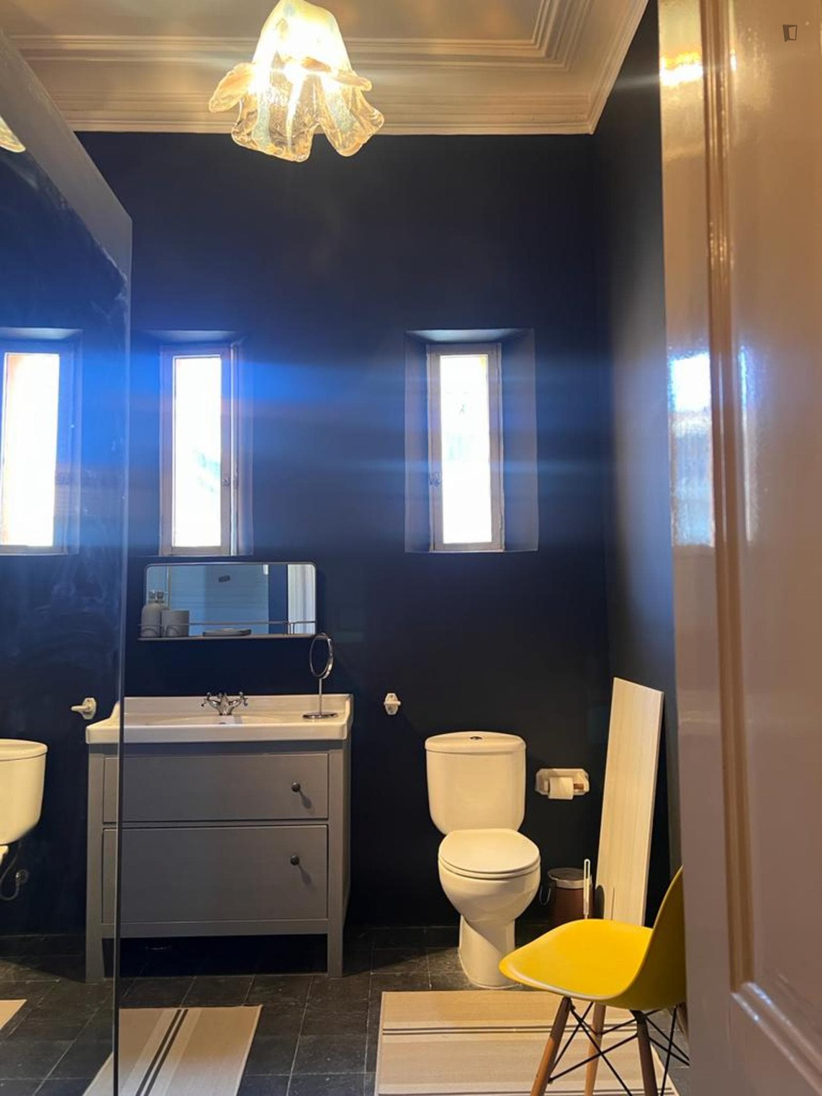 Artistic Double Bedroom with a private bathroom close to Católica University  photo 1