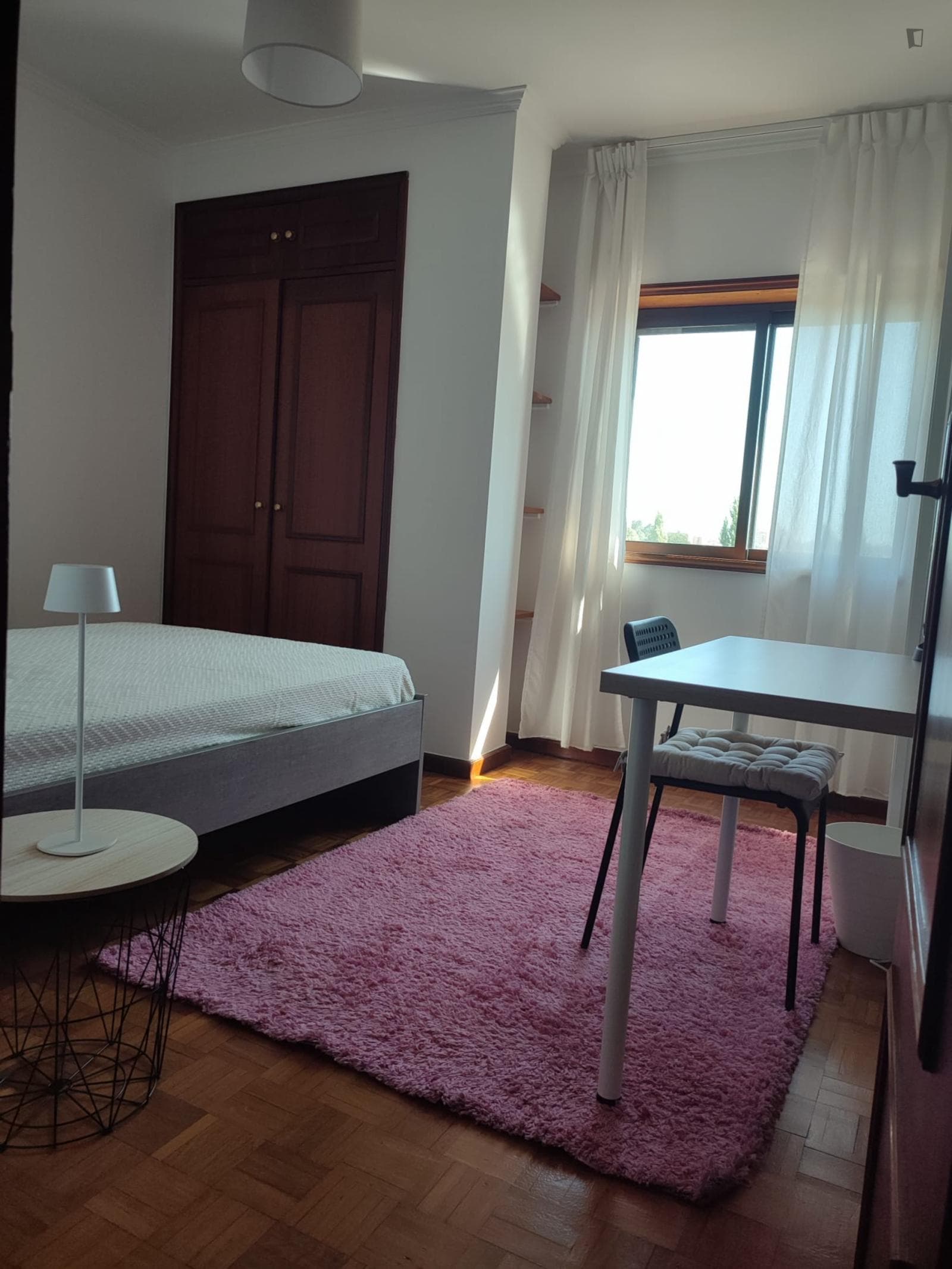 Great single bedroom in Rio Tinto photo 1